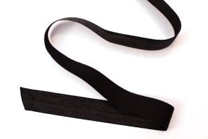 Guma łamana czarna 20mm